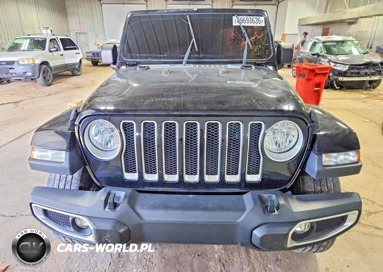 2019 Jeep Wrangler Unlimited Sahara VIN:1C4HJXEN6KW624656 - 5