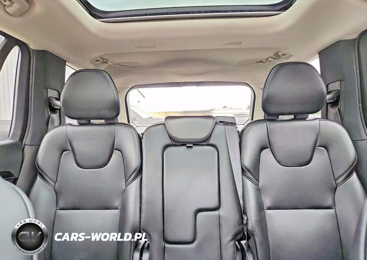 2017 Volvo Xc90 T5 VIN:YV4102KK0H1163135 - 10