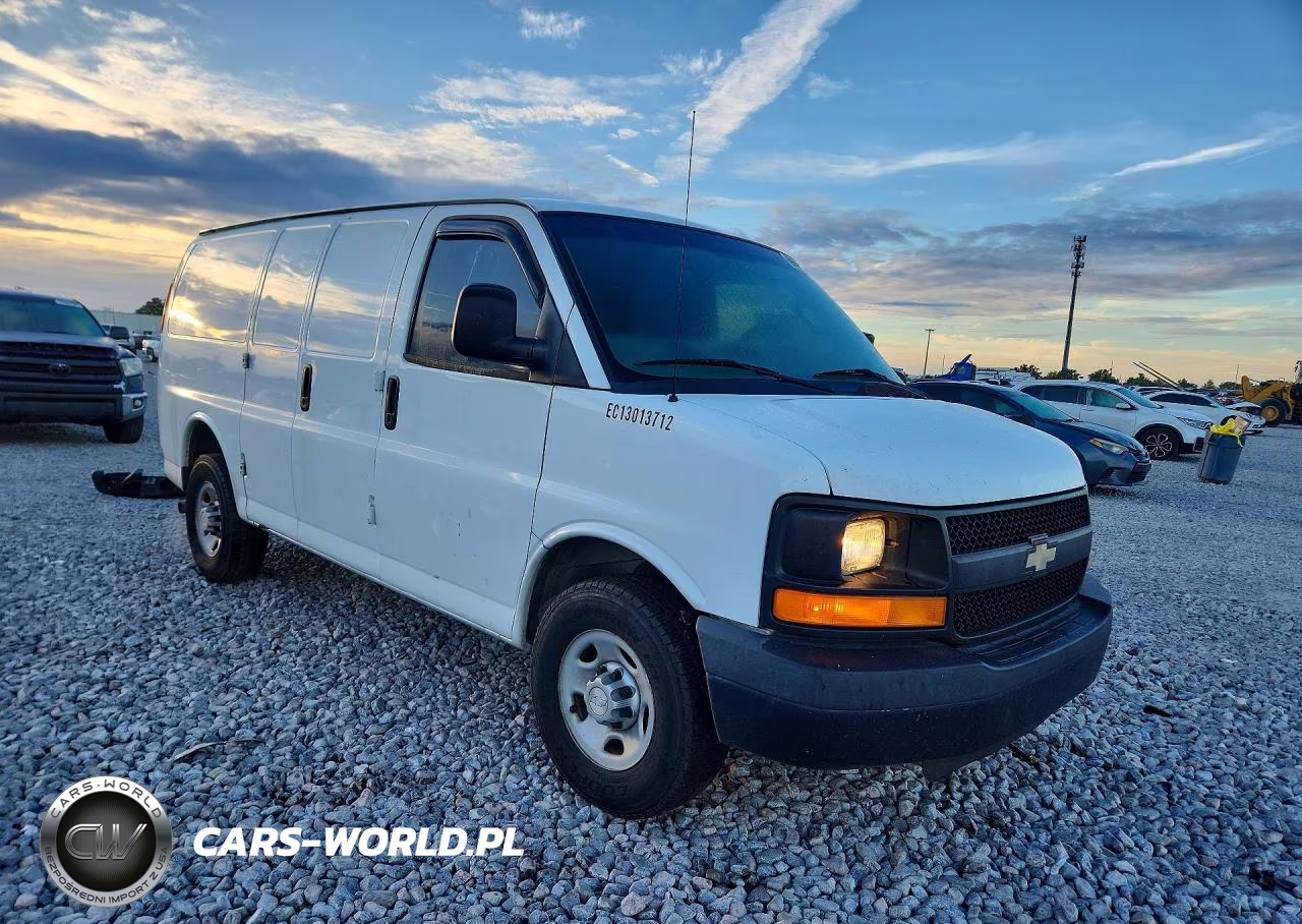 2016 Chevrolet Express 2500 Cargo Delivery Van VIN:1GCWGAFF8G1286269 - 4
