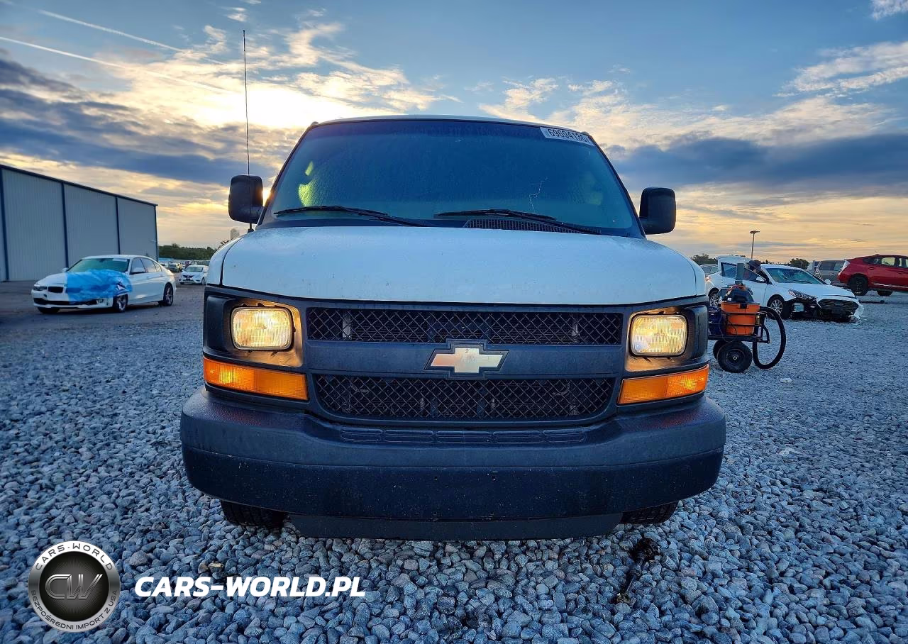 2016 Chevrolet Express 2500 Cargo Delivery Van VIN:1GCWGAFF8G1286269 - 5