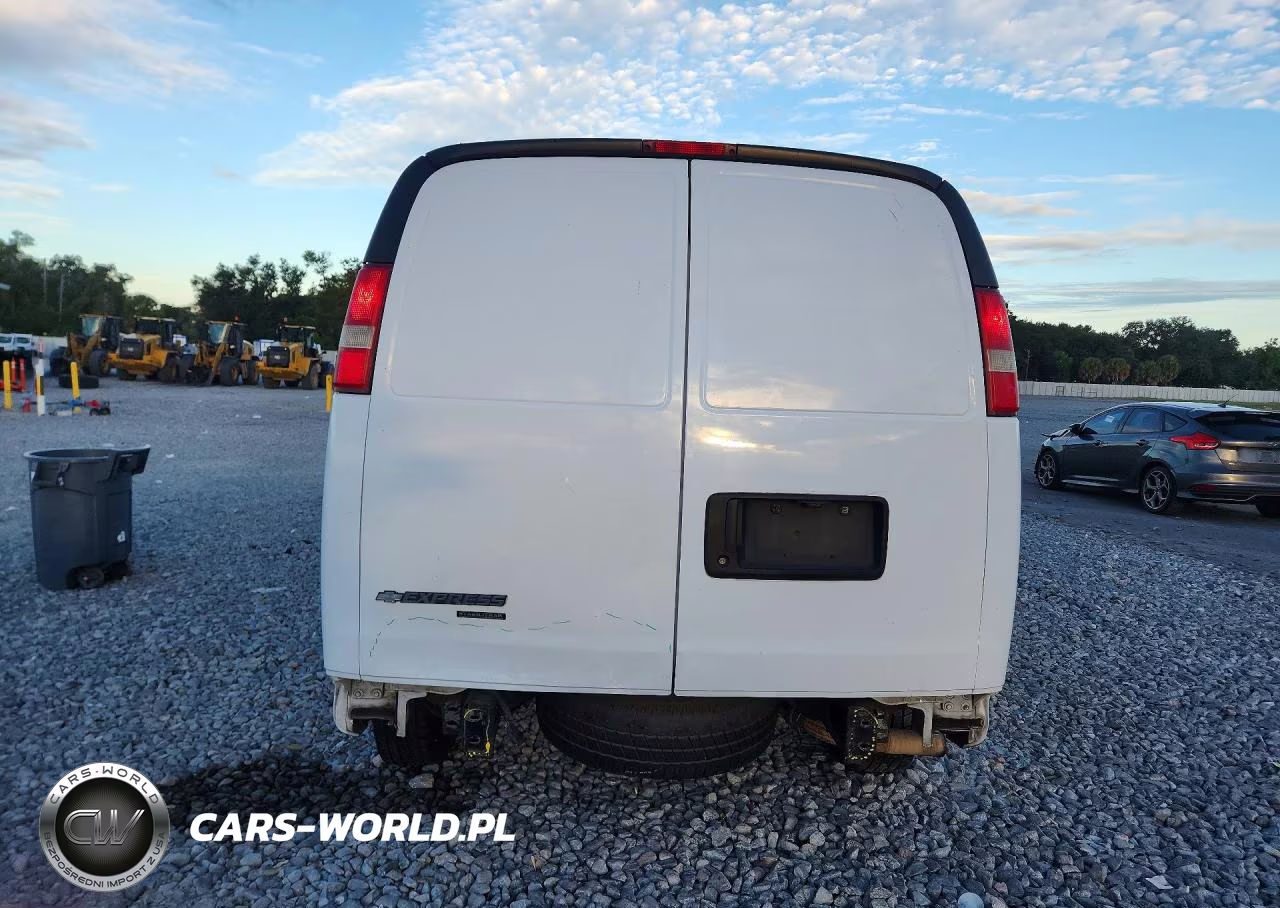 2016 Chevrolet Express 2500 Cargo Delivery Van VIN:1GCWGAFF8G1286269 - 6