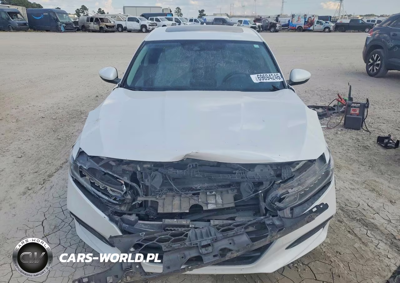 2018 Honda Accord Exl VIN:1HGCV1F59JA188571 - 5