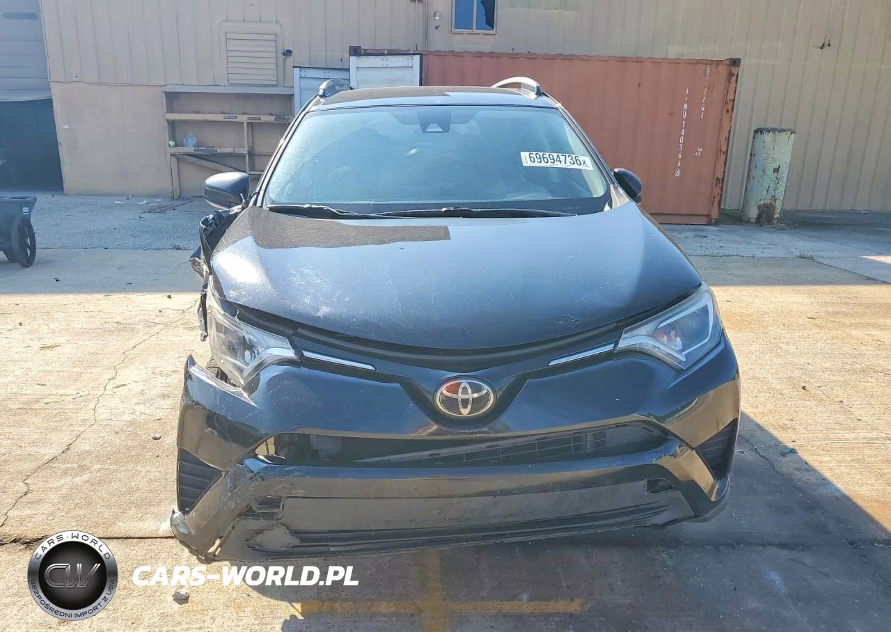 2018 Toyota Rav4 Le VIN:2T3ZFREV0JW508951 - 5