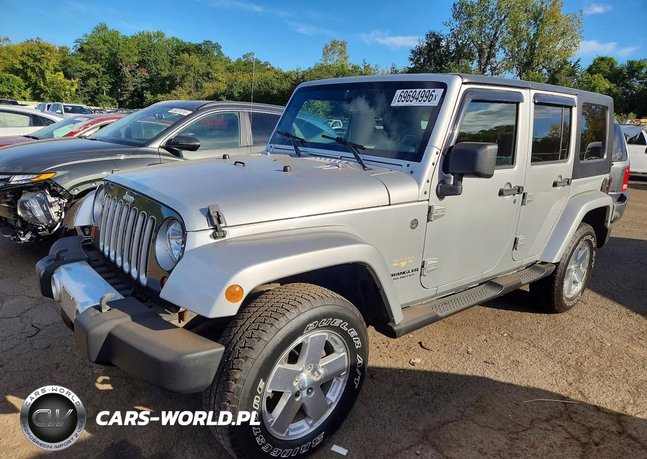 2008 Jeep Wrangler Unlimited Sahara VIN:1J8GA59198L652431 - 1