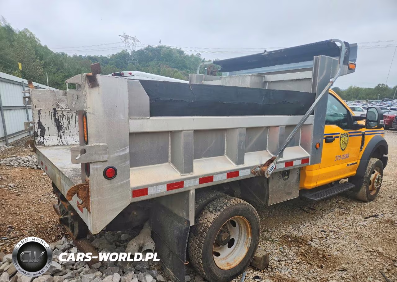 2019 Ford F550 Super Duty Dump Truck VIN:1FDUF5HT5KEG25023 - 3