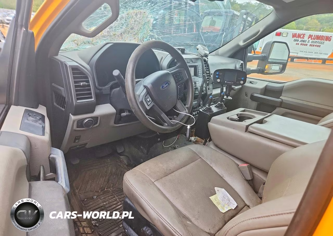 2019 Ford F550 Super Duty Dump Truck VIN:1FDUF5HT5KEG25023 - 8