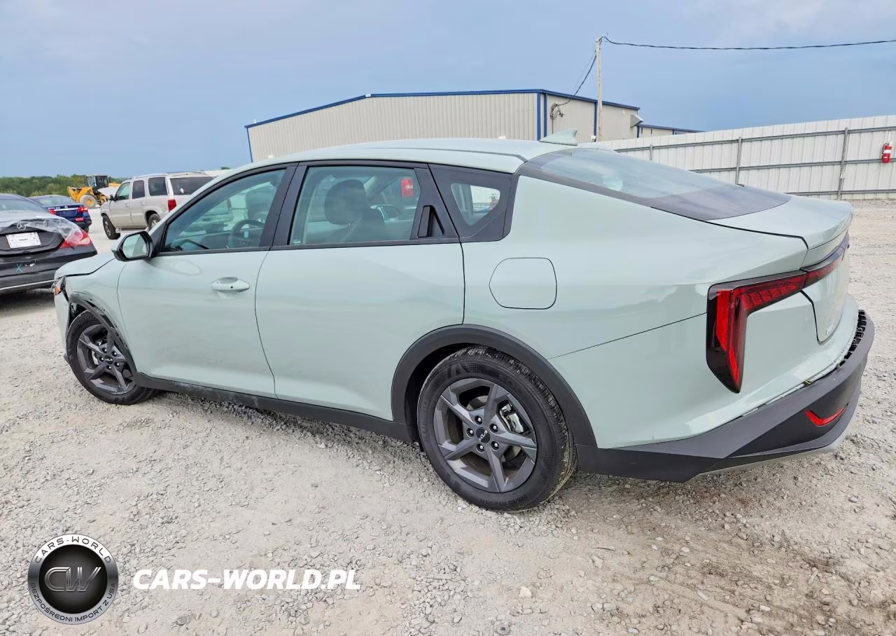 2026 Kia K4 Lxs VIN:3KPFT4DE0TE371881 - 2