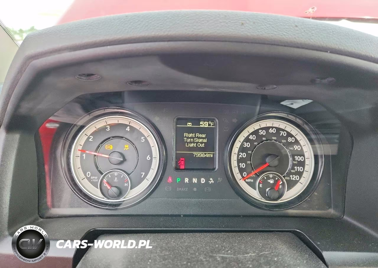 2019 Ram 1500 Classic Tradesman VIN:1C6RR7FG7KS547856 - 9