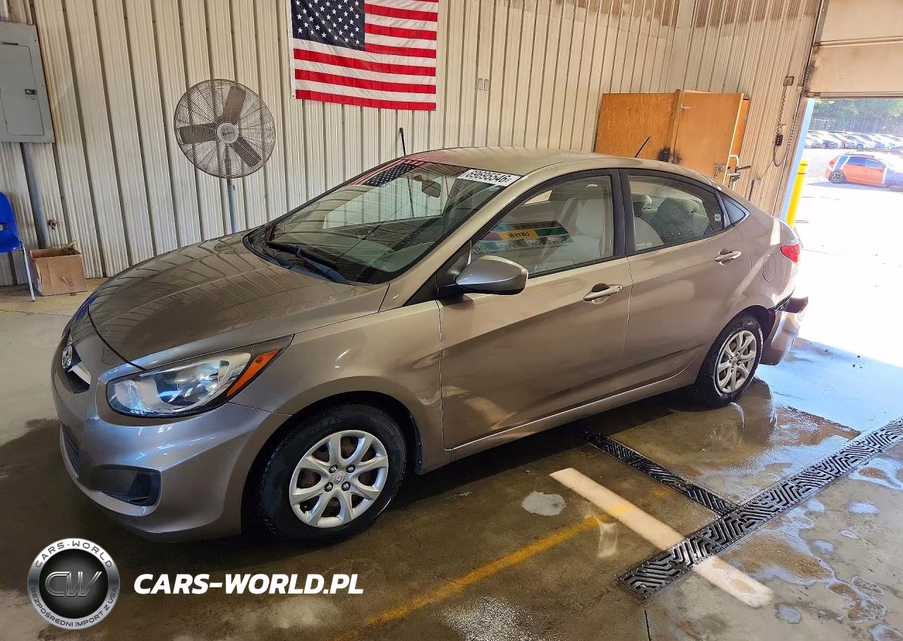 2013 Hyundai Accent Gls