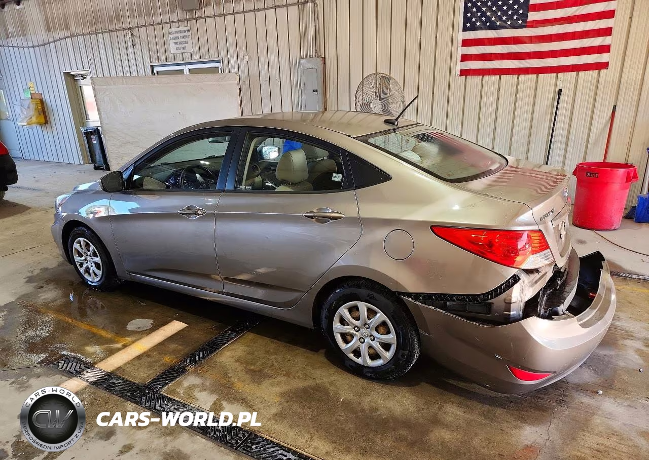 2013 Hyundai Accent Gls VIN:KMHCT4AE8DU279519 - 2