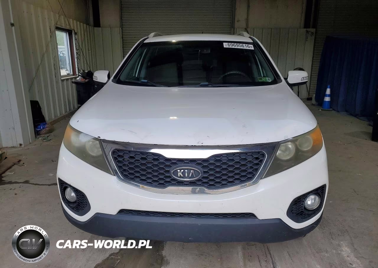 2011 Kia Sorento Lx VIN:5XYKTDA15BG148267 - 5