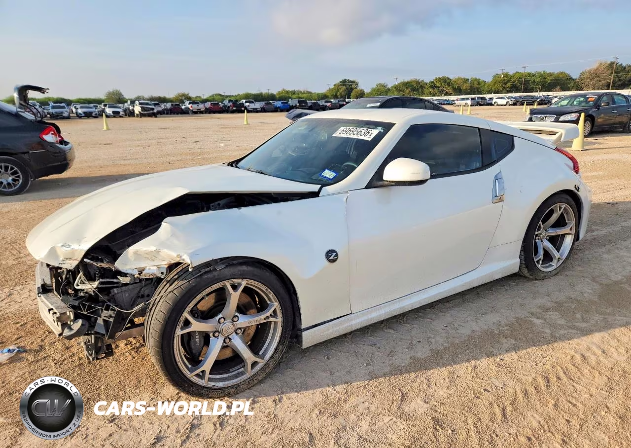 2012 Nissan 370Z Base