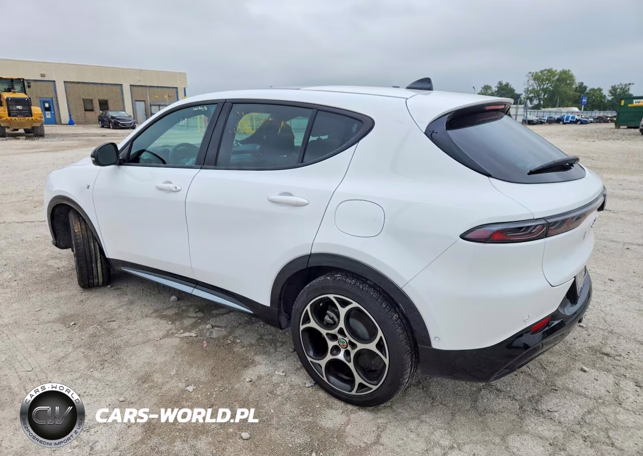 2024 Alfa Romeo Tonale Ti VIN:ZASPATCWXR3035707 - 2