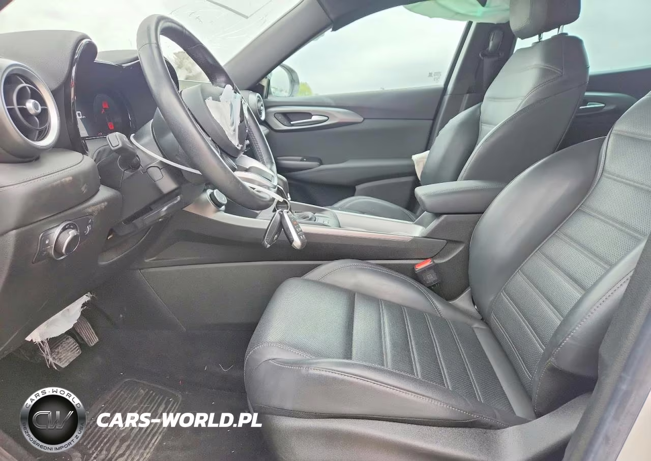 2024 Alfa Romeo Tonale Ti VIN:ZASPATCWXR3035707 - 7