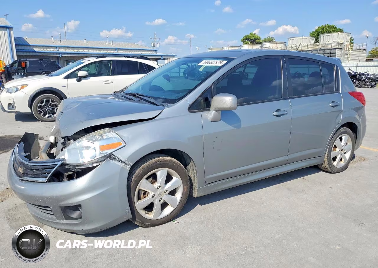 2011 Nissan Versa 1.8 S