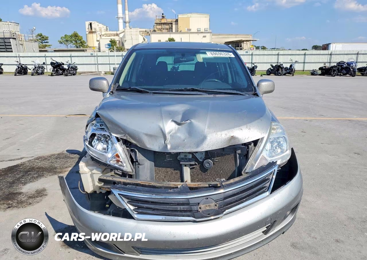 2011 Nissan Versa 1.8 S VIN:3N1BC1CP4BL389958 - 5
