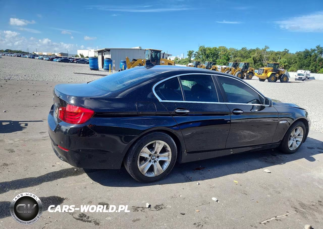 2013 BMW 528 I VIN:WBAXG5C54DD235043 - 3