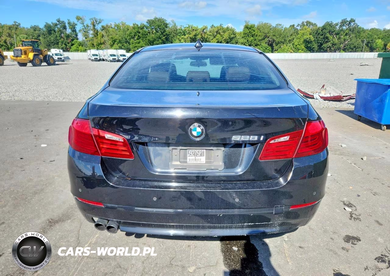 2013 BMW 528 I VIN:WBAXG5C54DD235043 - 6