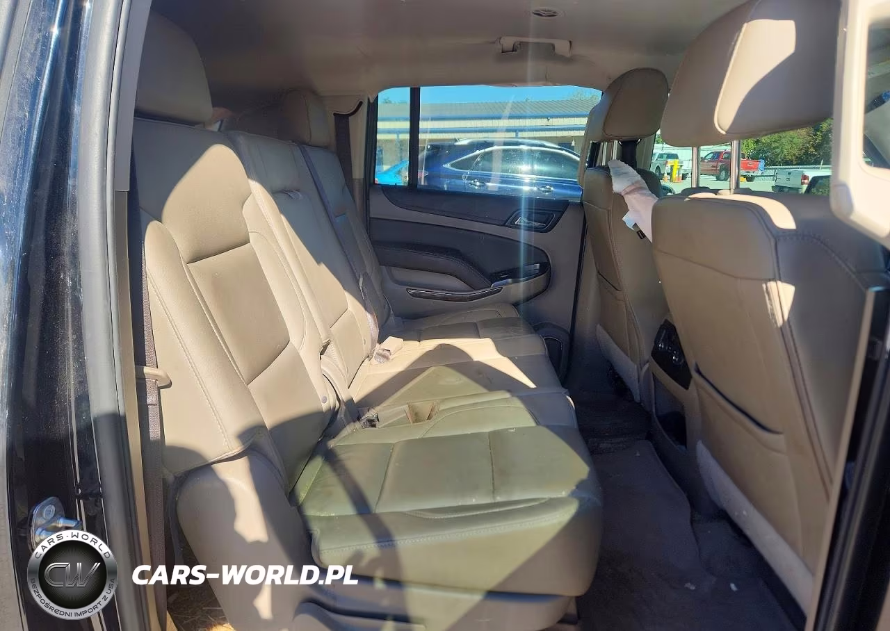 2018 Chevrolet Suburban C1500 Lt VIN:1GNSCHKC2JR342589 - 11