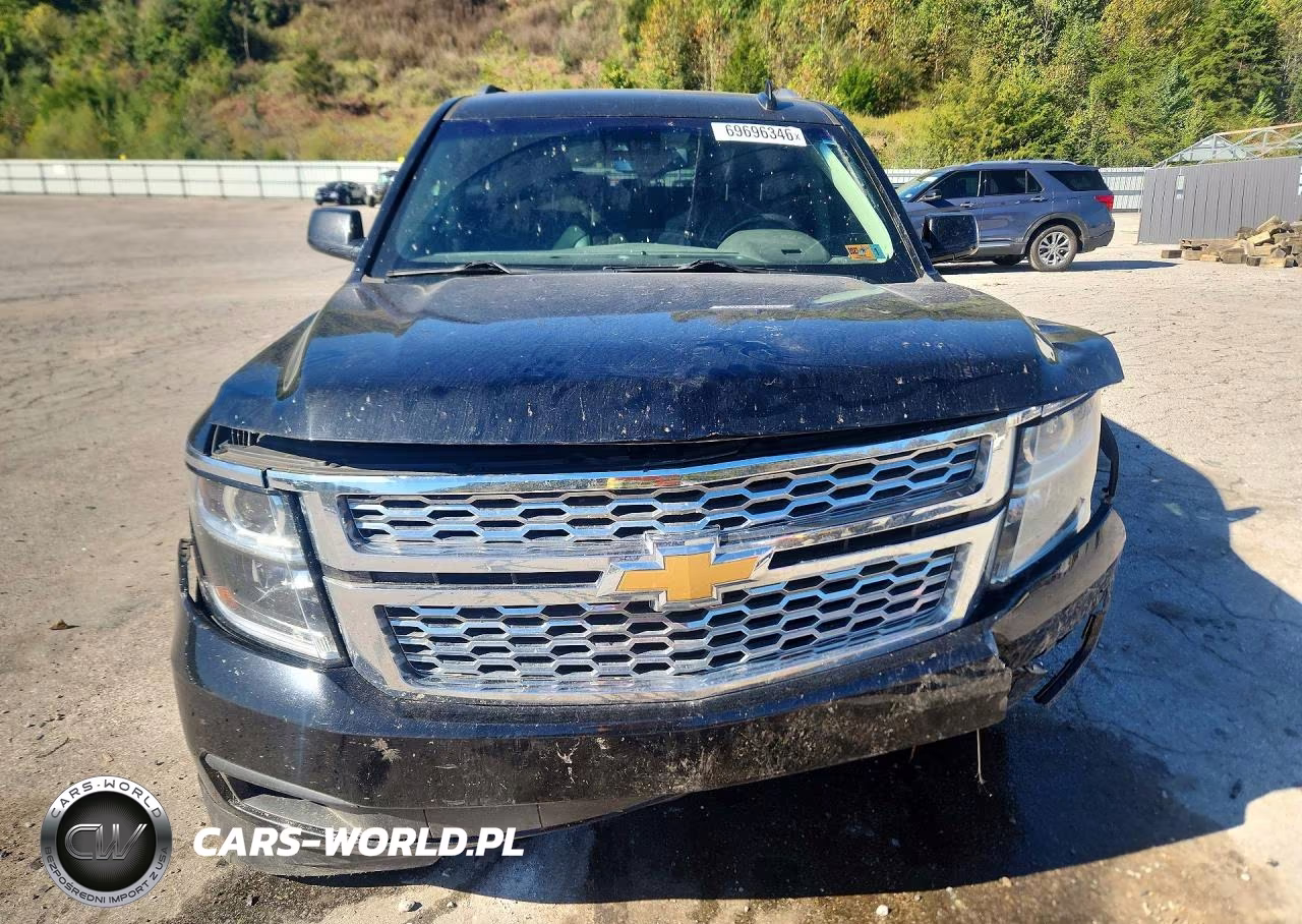 2018 Chevrolet Suburban C1500 Lt VIN:1GNSCHKC2JR342589 - 5