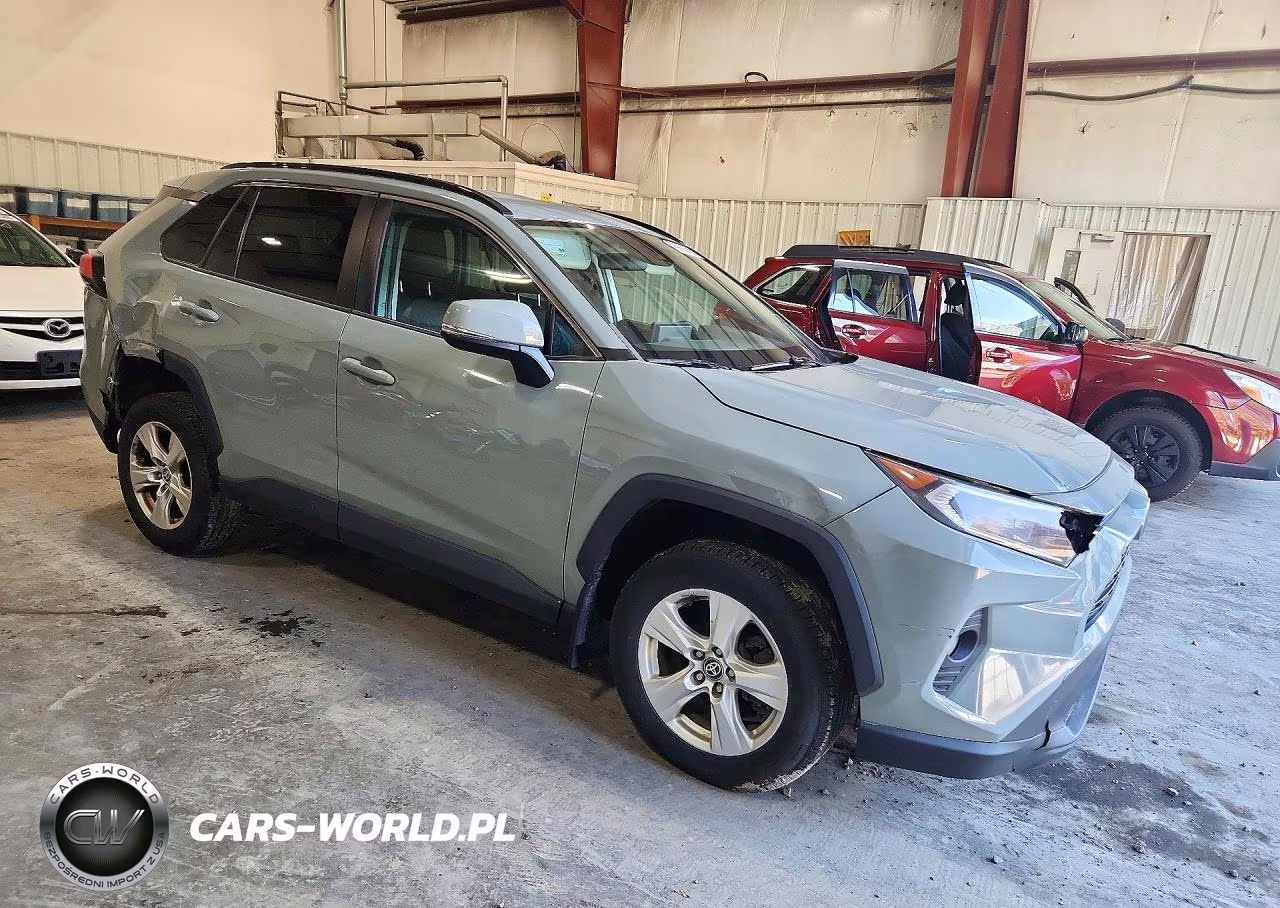 2021 Toyota Rav4 Xle VIN:2T3P1RFV4MW223386 - 4