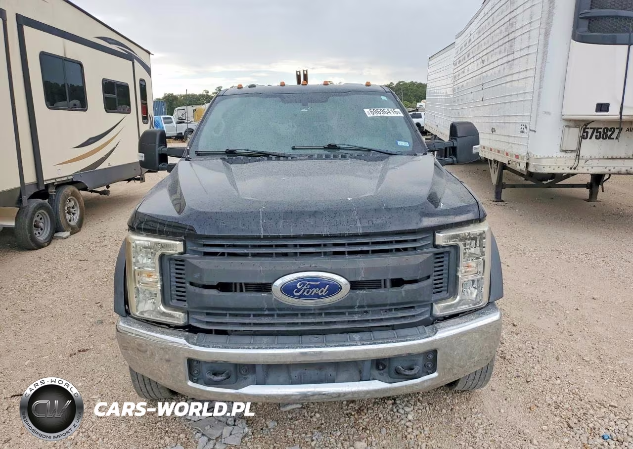 2017 Ford F450 Super Duty VIN:1FDUF4GY3HEB38158 - 5