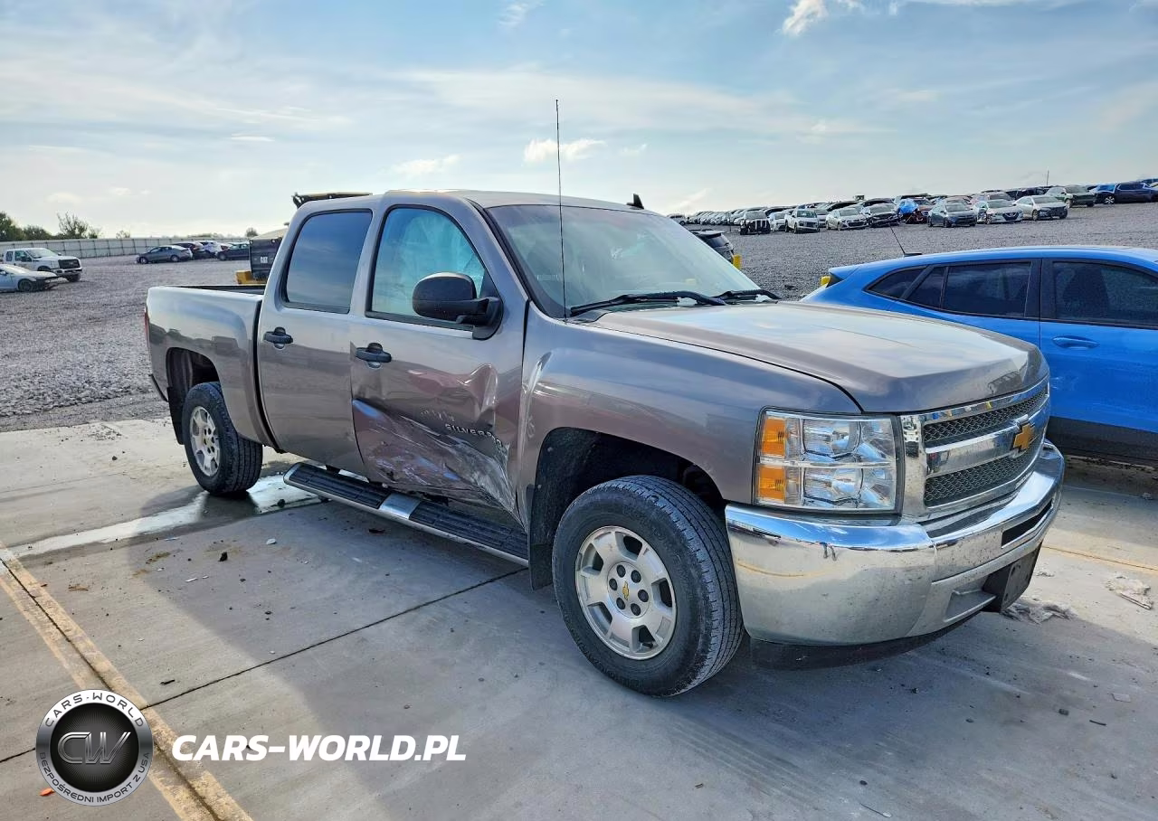 2012 Chevrolet Silverado C1500 Lt VIN:3GCPCSE00CG233774 - 4