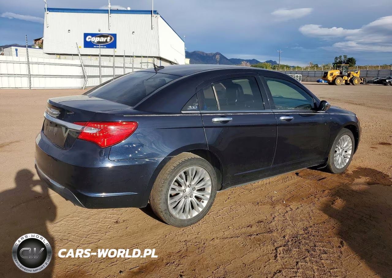 2011 Chrysler 200 Limited VIN:1C3BC2FB1BN595021 - 3
