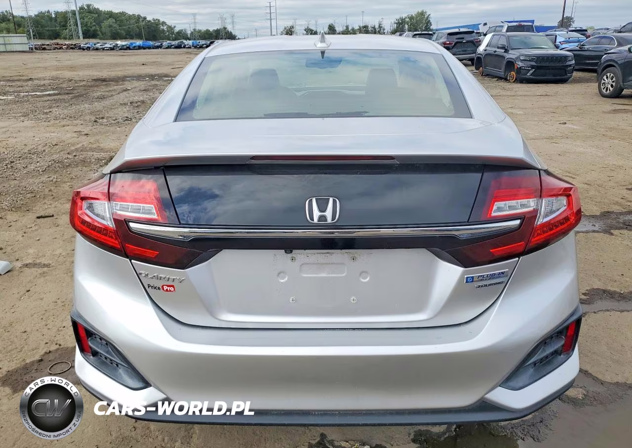 2018 Honda Clarity Touring VIN:JHMZC5F33JC011084 - 6