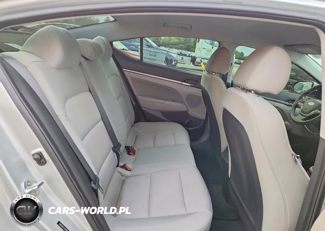 2018 Hyundai Elantra Sel VIN:5NPD84LF7JH286774 - 10