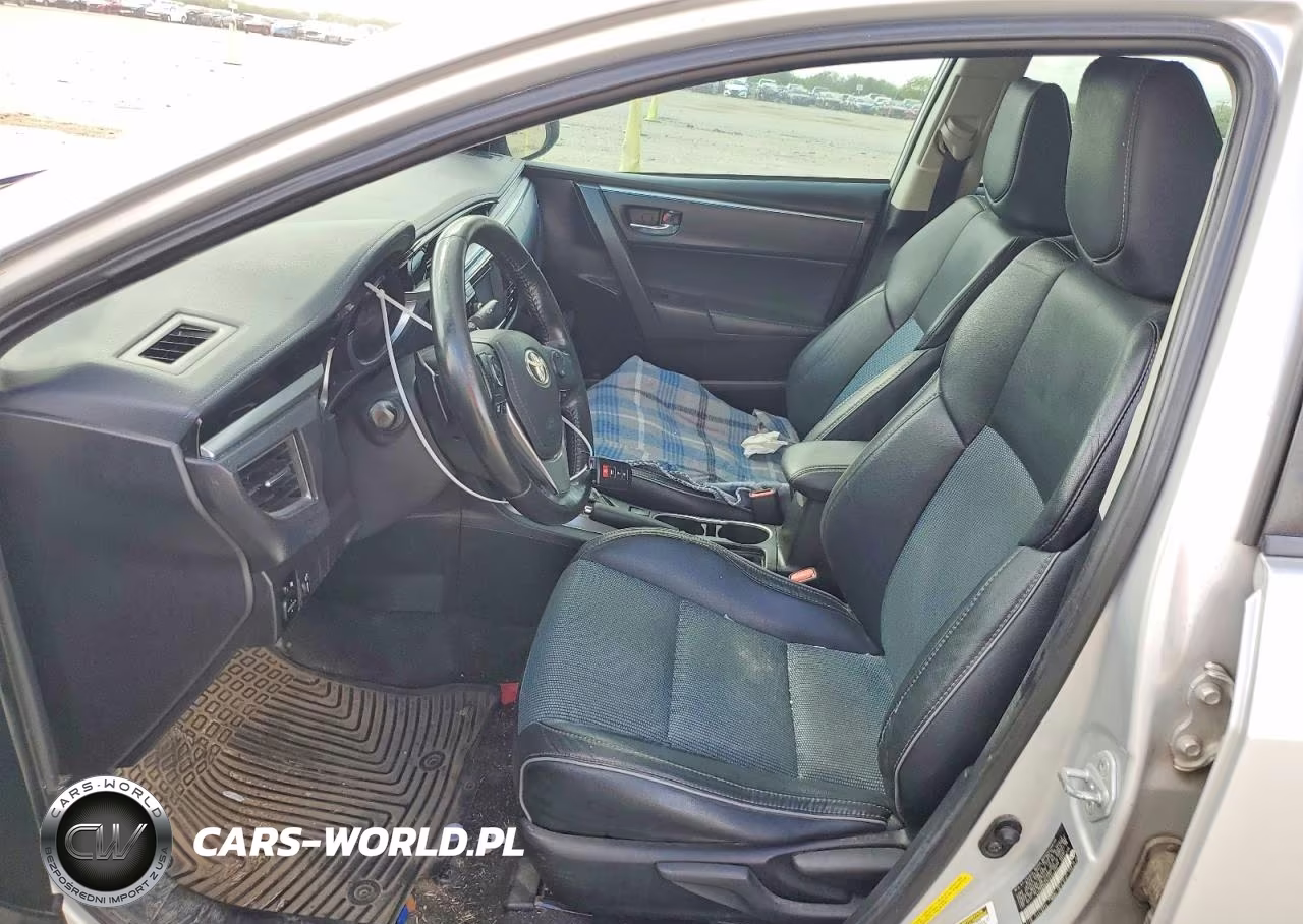 2015 Toyota Corolla S Plus VIN:5YFBURHE1FP346820 - 7