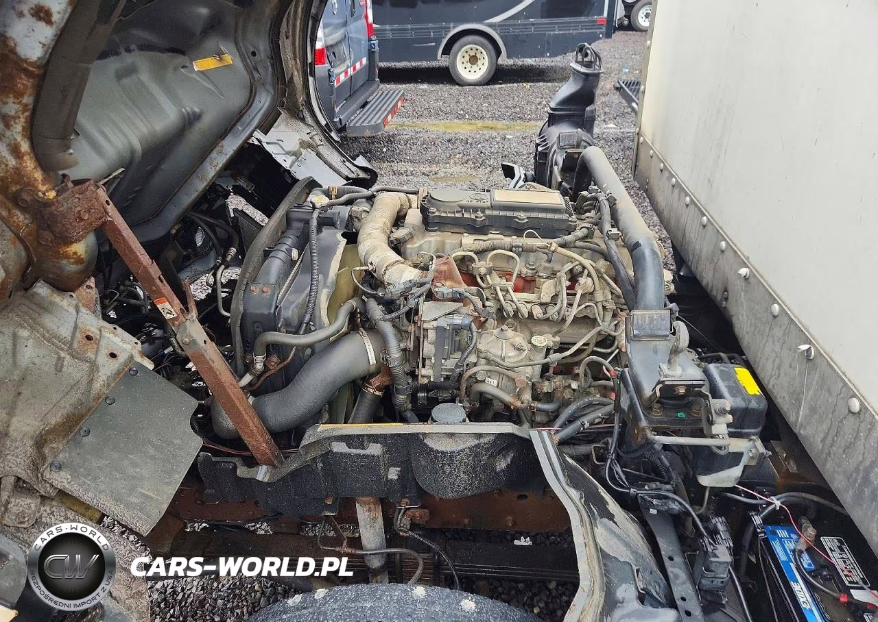 2015 Hino 195 Box Truck VIN:JHHSDM2H4FK003128 - 11