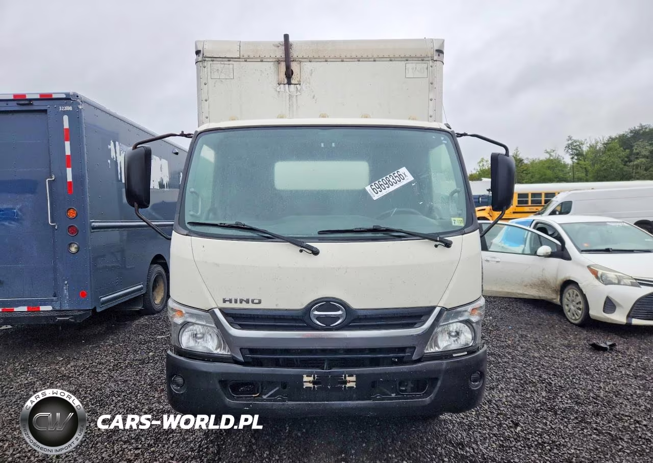 2015 Hino 195 Box Truck VIN:JHHSDM2H4FK003128 - 5