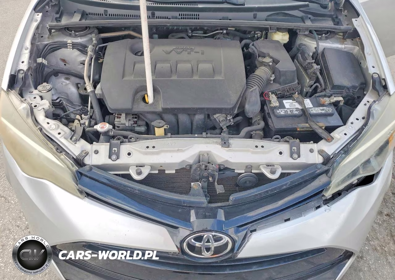 2018 Toyota Corolla Le VIN:2T1BURHE6JC969830 - 11