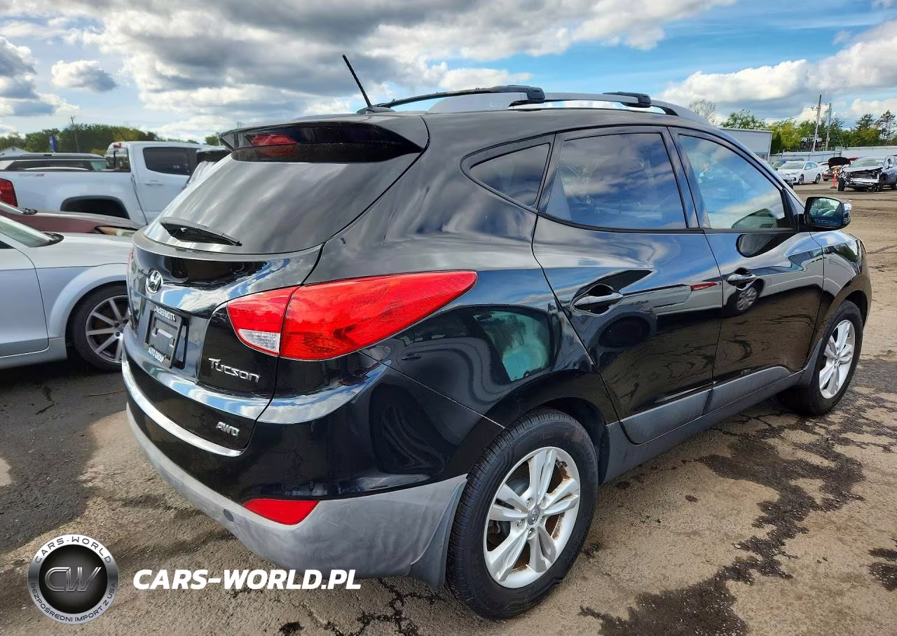 2013 Hyundai Tucson Gls VIN:KM8JUCAC2DU643561 - 3
