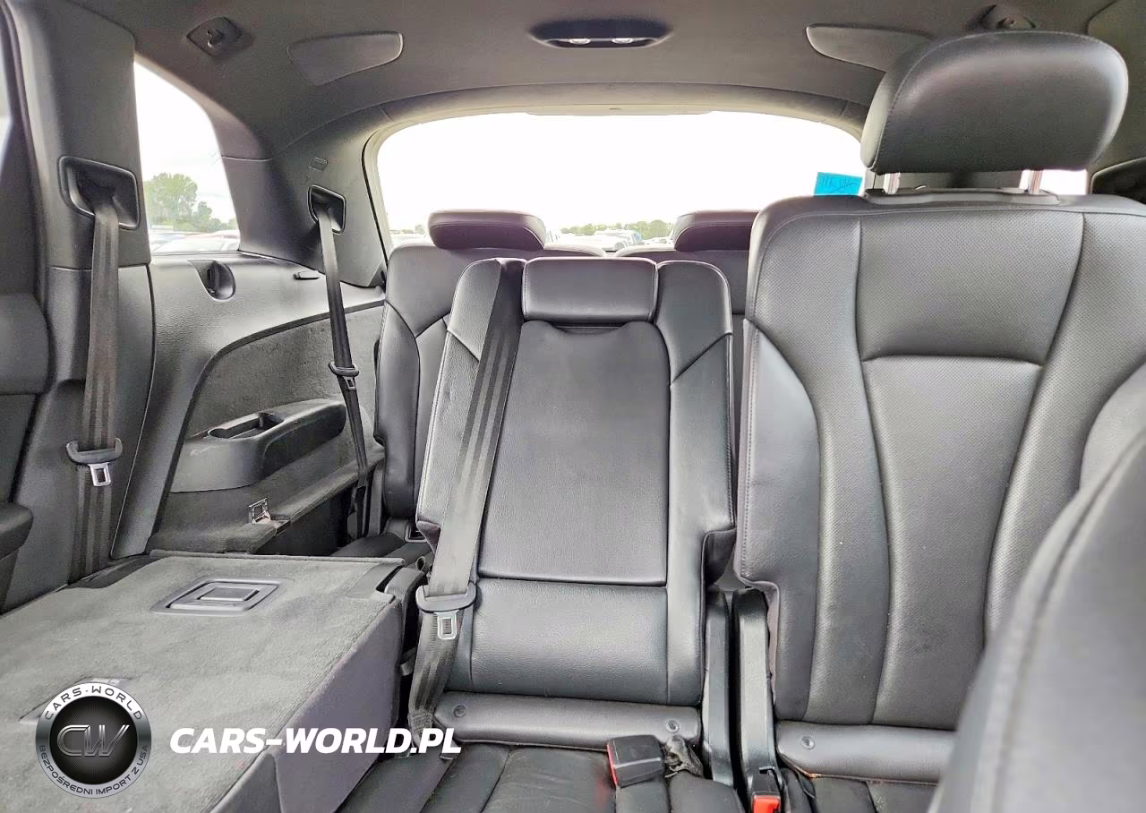 2017 Audi Q7 Prestige VIN:WA1VAAF74HD017394 - 10