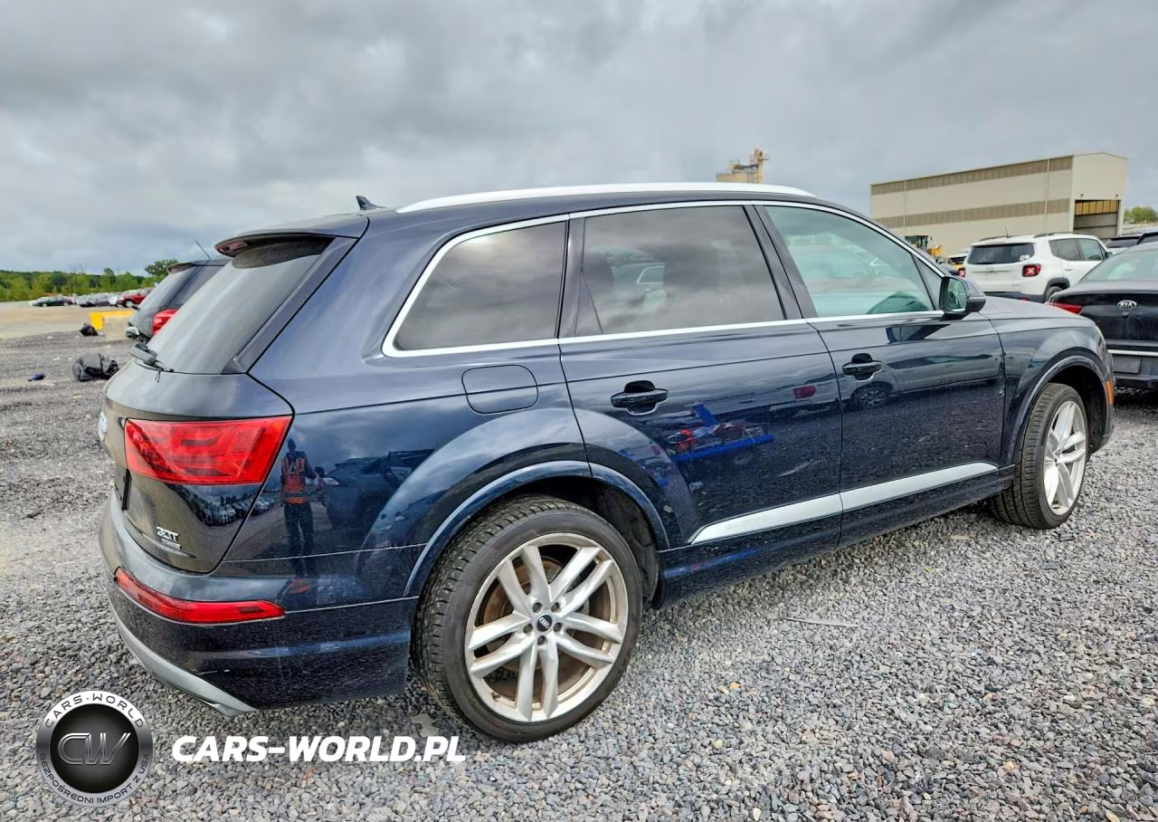 2017 Audi Q7 Prestige VIN:WA1VAAF74HD017394 - 3