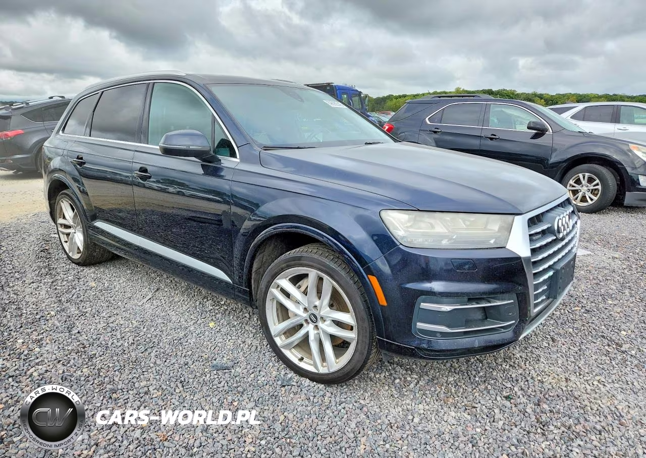 2017 Audi Q7 Prestige VIN:WA1VAAF74HD017394 - 4