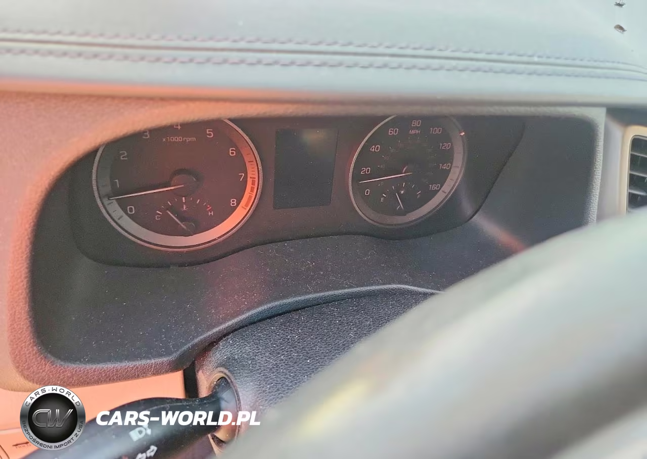 2017 Hyundai Tucson Limited VIN:KM8J33A28HU479393 - 9