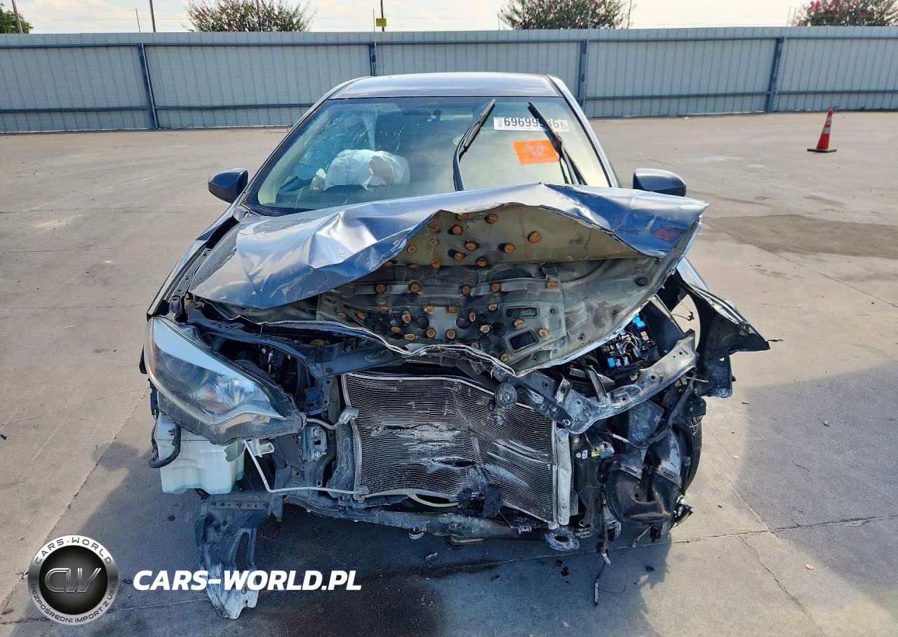2014 Toyota Corolla Le VIN:2T1BURHE1EC101059 - 5