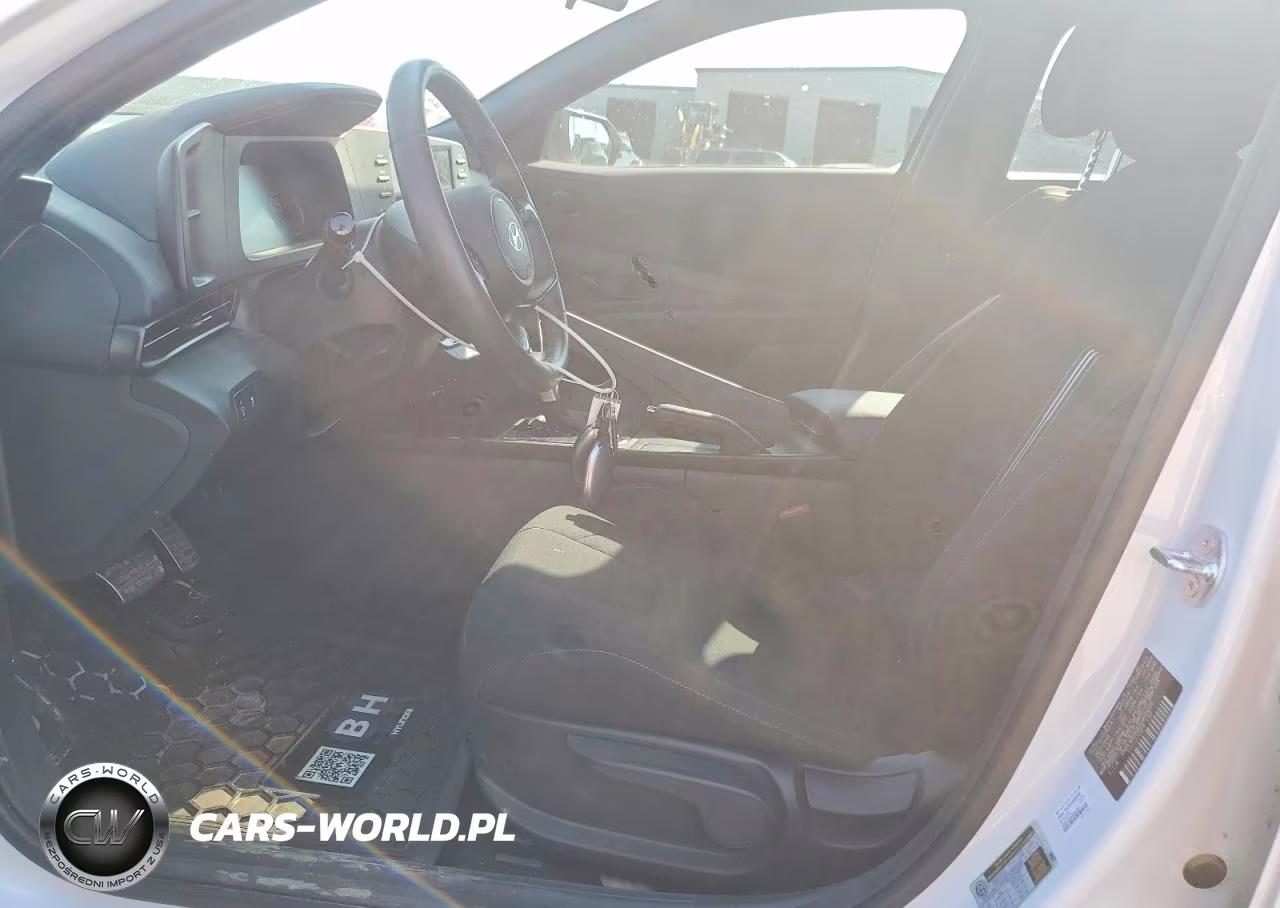 2025 Hyundai Elantra Sel Sport VIN:KMHLM4DG4SU959666 - 7