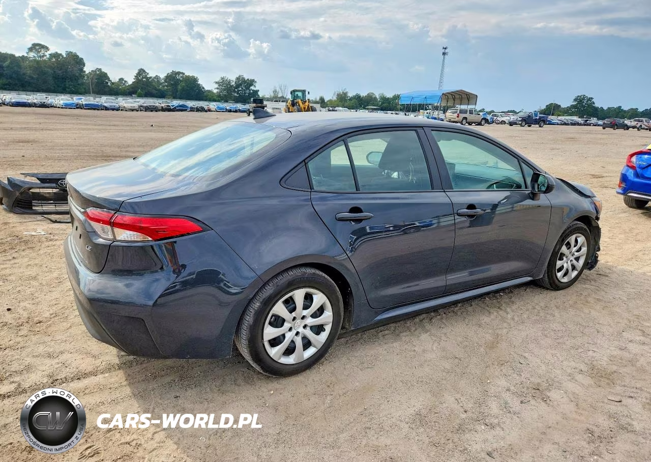 2026 Toyota Corolla Le VIN:5YFB4MDE0TP382213 - 3