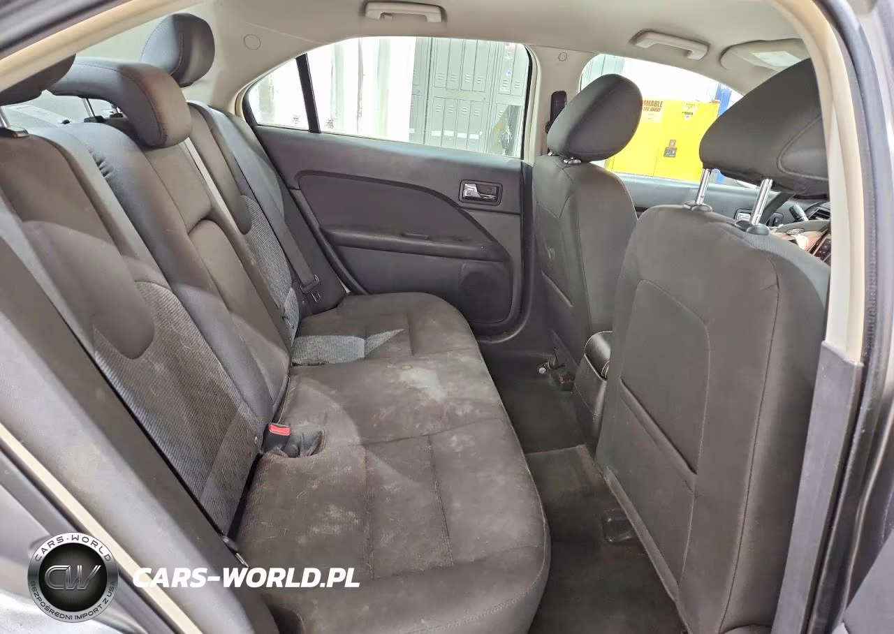 2011 Ford Fusion Se VIN:3FAHP0HA8BR303662 - 10