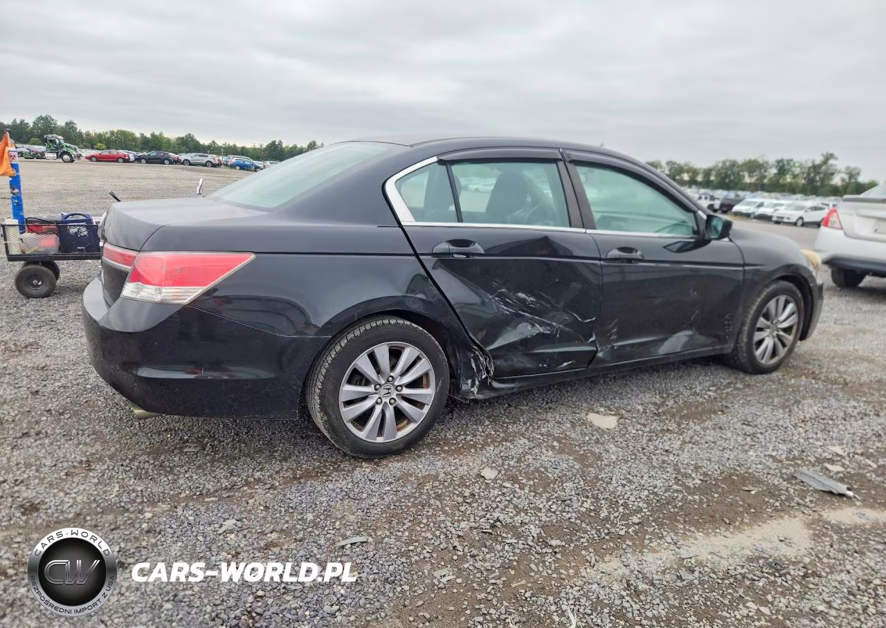 2011 Honda Accord Ex VIN:1HGCP2F76BA071453 - 3