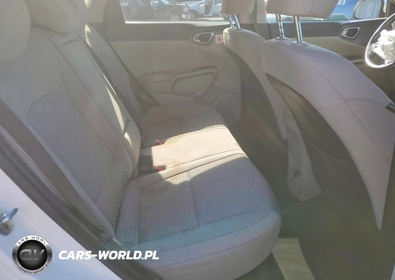 2020 Kia Soul Ex VIN:KNDJ33AUXL7701686 - 10