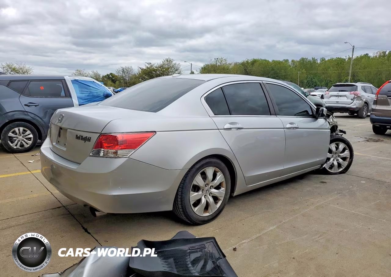 2010 Honda Accord Exl VIN:1HGCP2F88AA103102 - 3