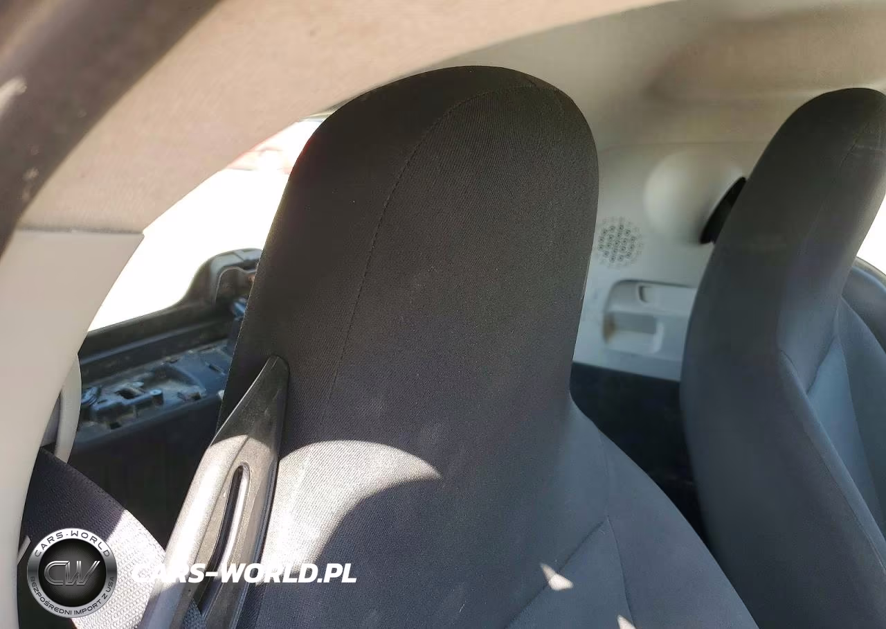 2017 Smart Fortwo VIN:WMEFJ5DA6HK172056 - 10