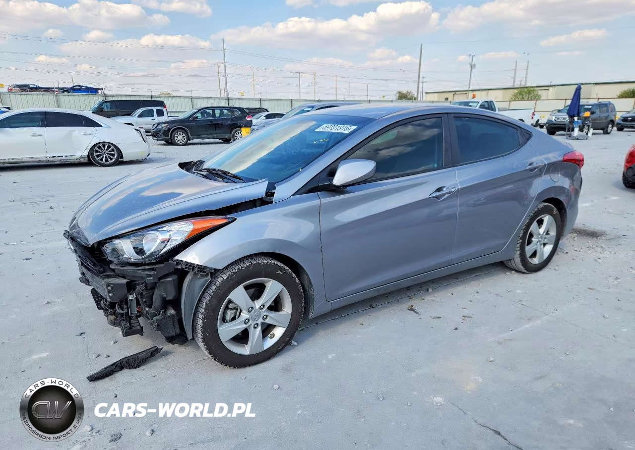 2013 Hyundai Elantra Gls