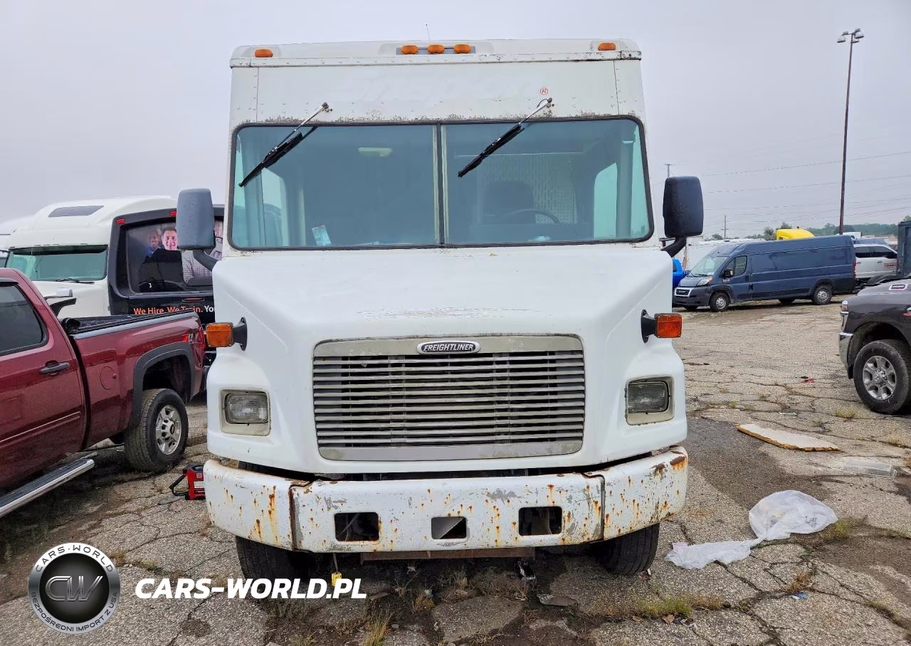 2001 Freightliner Chassis M Line Walk-In Van VIN:4UZAARBW11CH94951 - 5