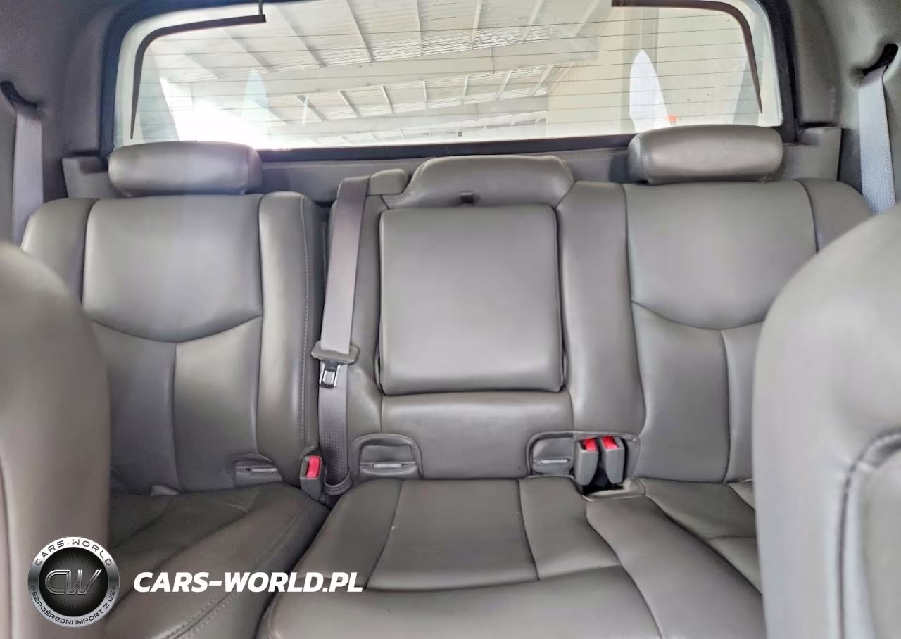 2005 Chevrolet Avalanche C1500 VIN:3GNEC12Z55G285187 - 10